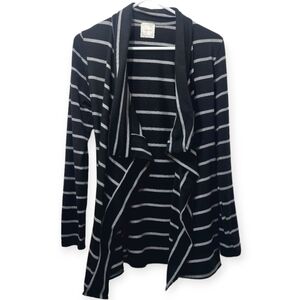 Nymphe Women's Size Medium Cardigan Waterfall Cascade Knit Sweater Black